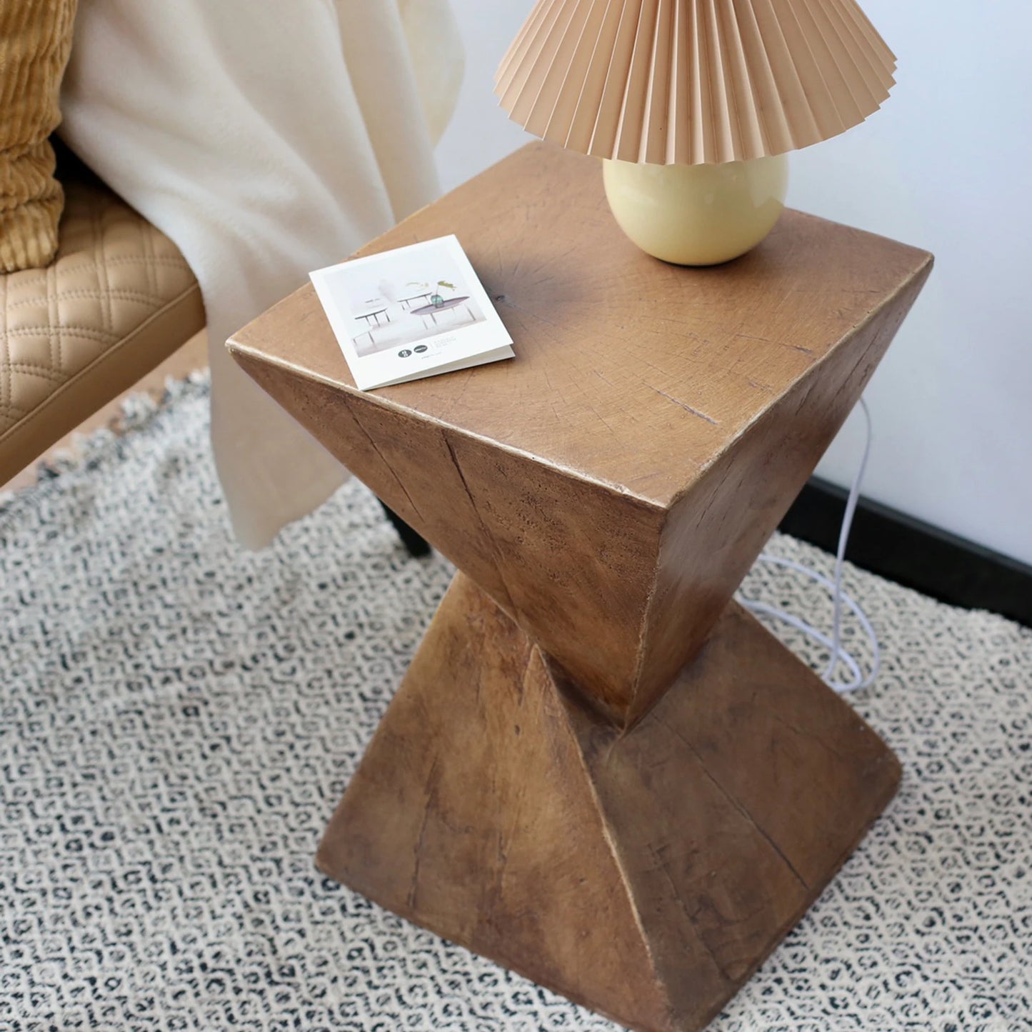 Aurella Hourglass Table