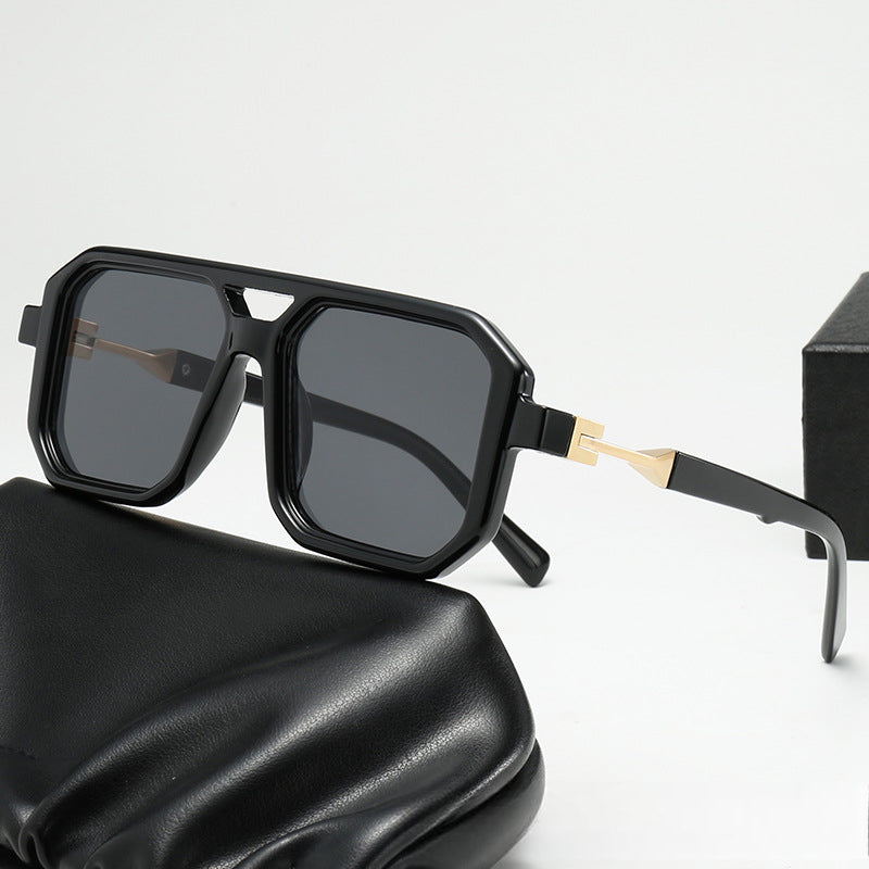 Pinnara Gradient Sunglasses