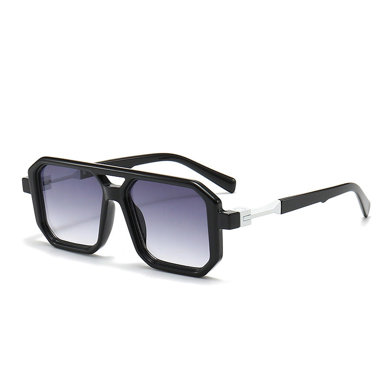 Pinnara Gradient Sunglasses