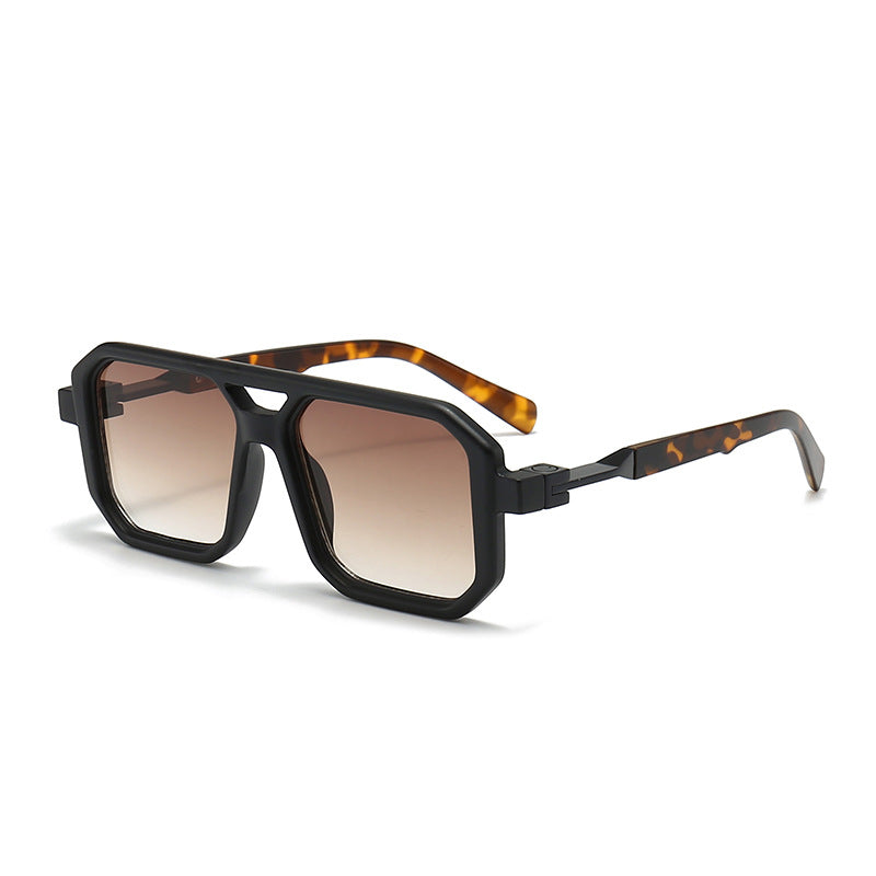 Pinnara Gradient Sunglasses