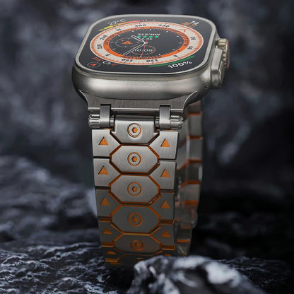 AeroCore™ Titanium Apple Watch Band