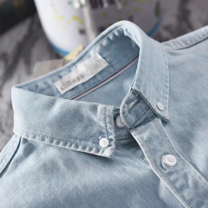 Monroe Classic Button-Up